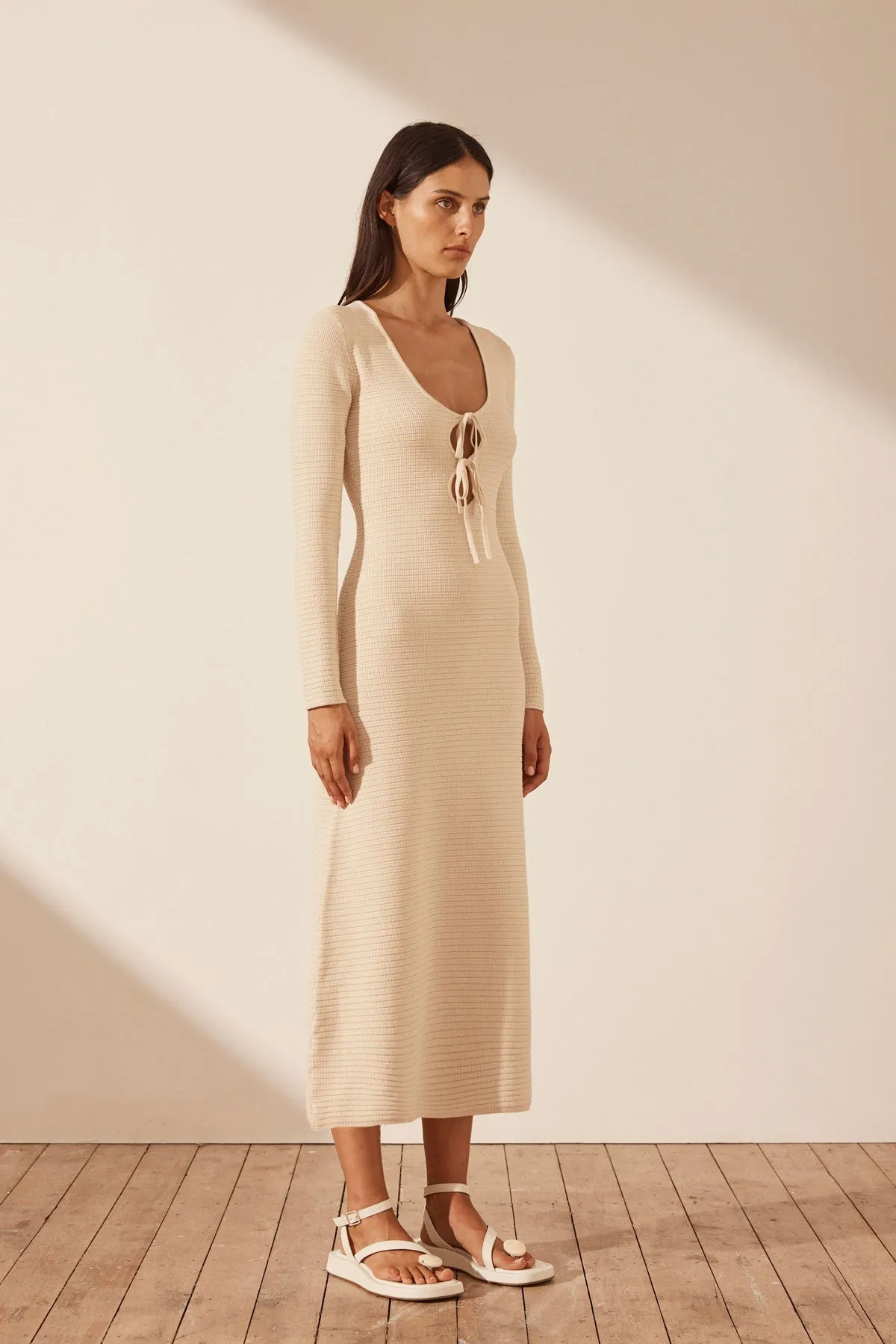 EVE LONG SLEEVE KEYHOLE MIDI DRESS - BONE